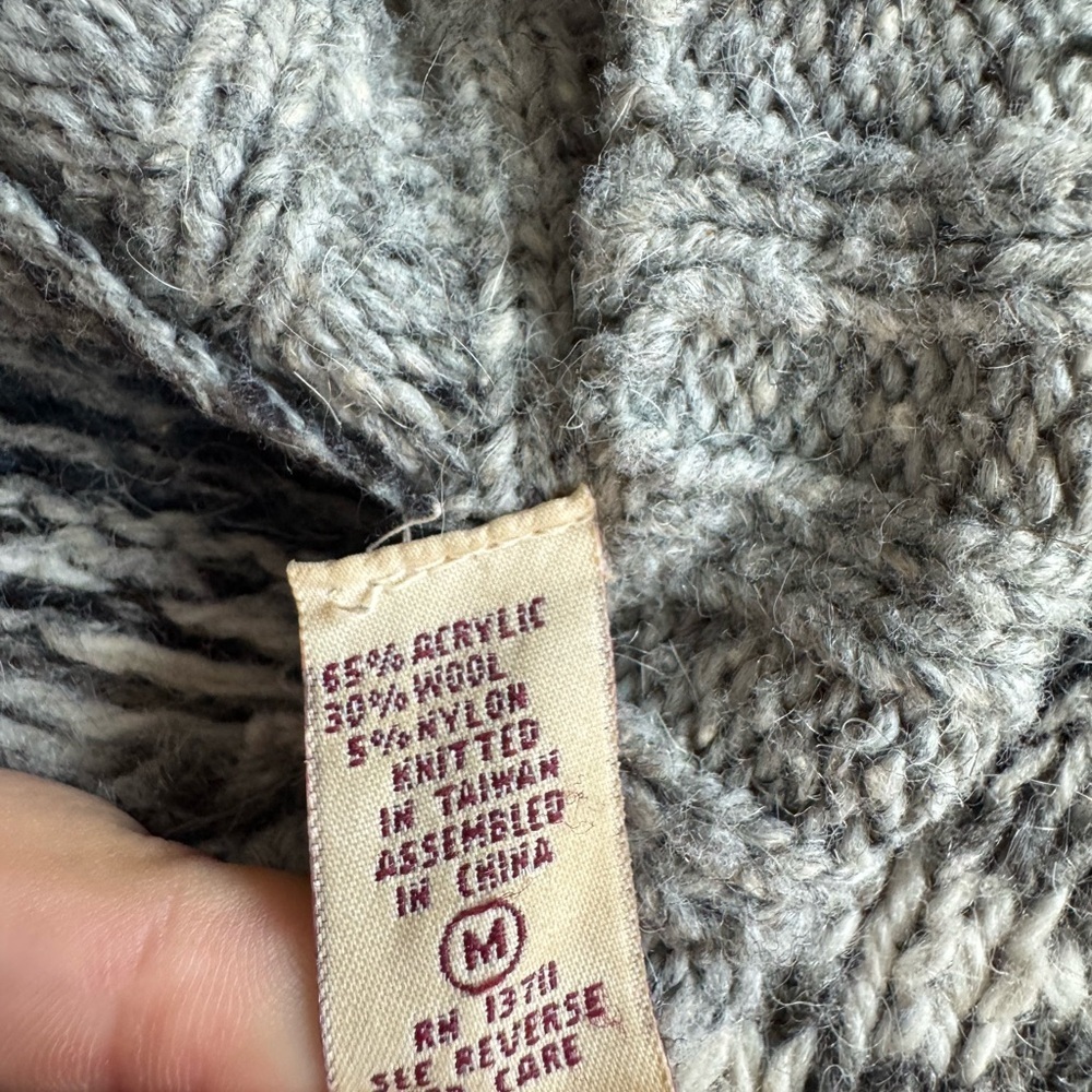 Vintage Nordic Fair Isle Chunky Wool Blend Cottagecore Sweater M Cabincore Cozy - Picture 4 of 5